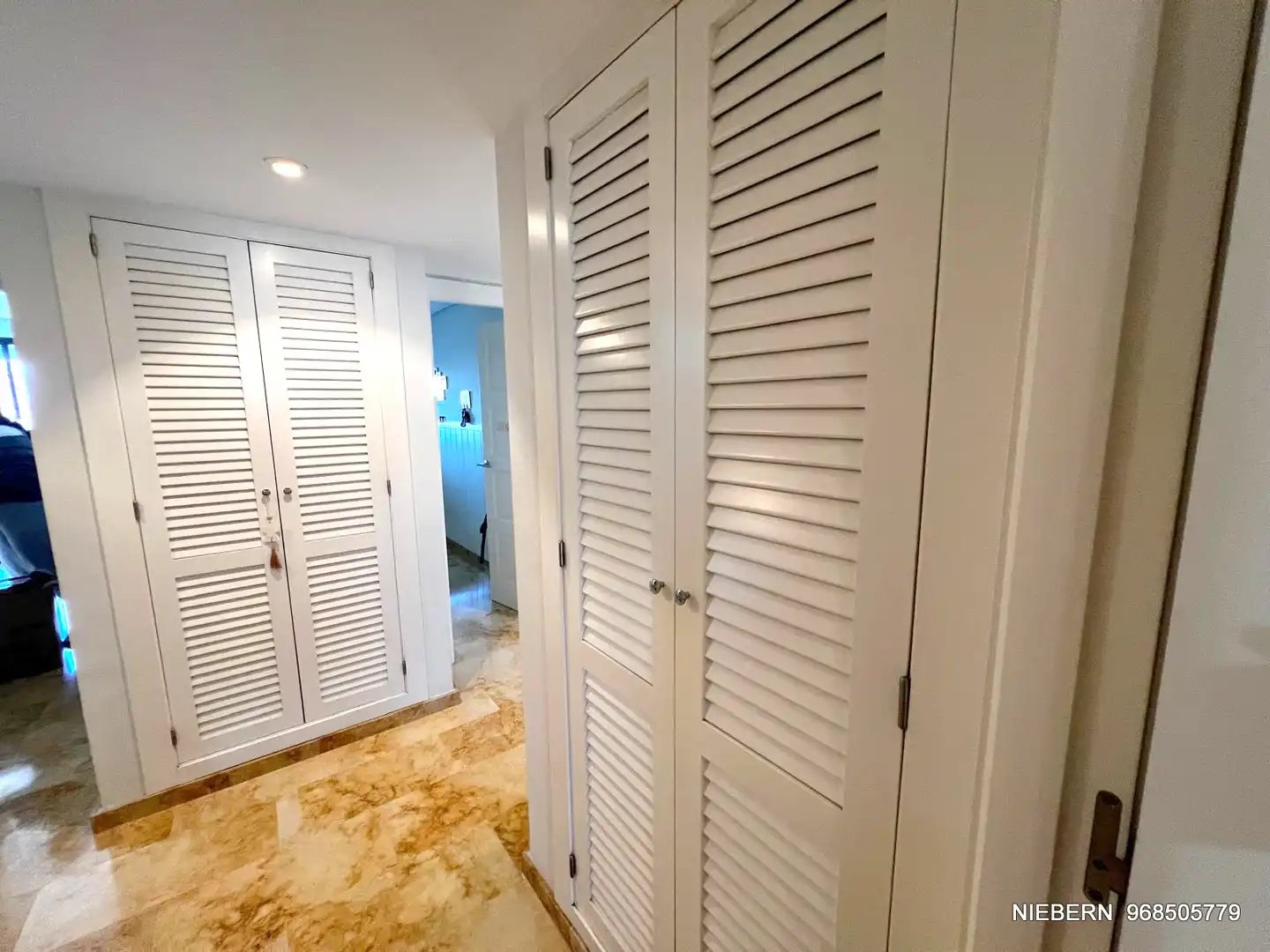 Wohnung zur Miete in Avenida Reina Victoria Eugenia, Alameda
