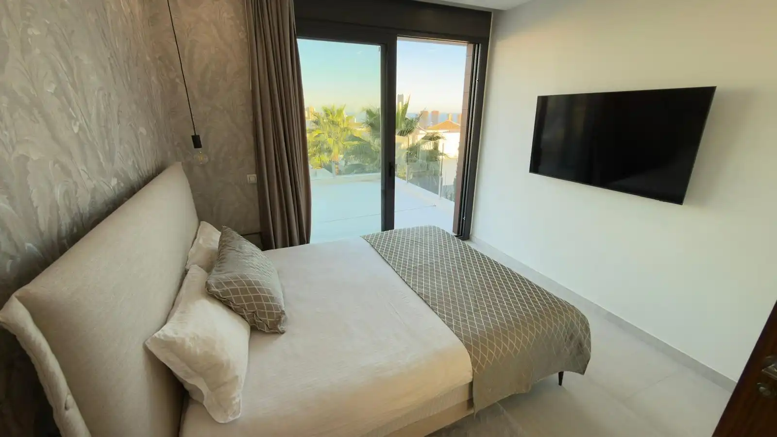Habitación de Casa o chalet de alquiler en Finestrat con Aire acondicionado, Calefacción y Jardín privado
