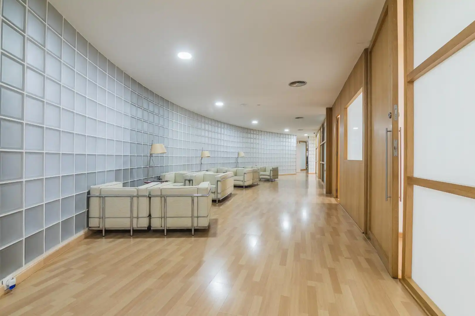 Office for sale in Elche / Elx  with Air Conditioner and Storage room