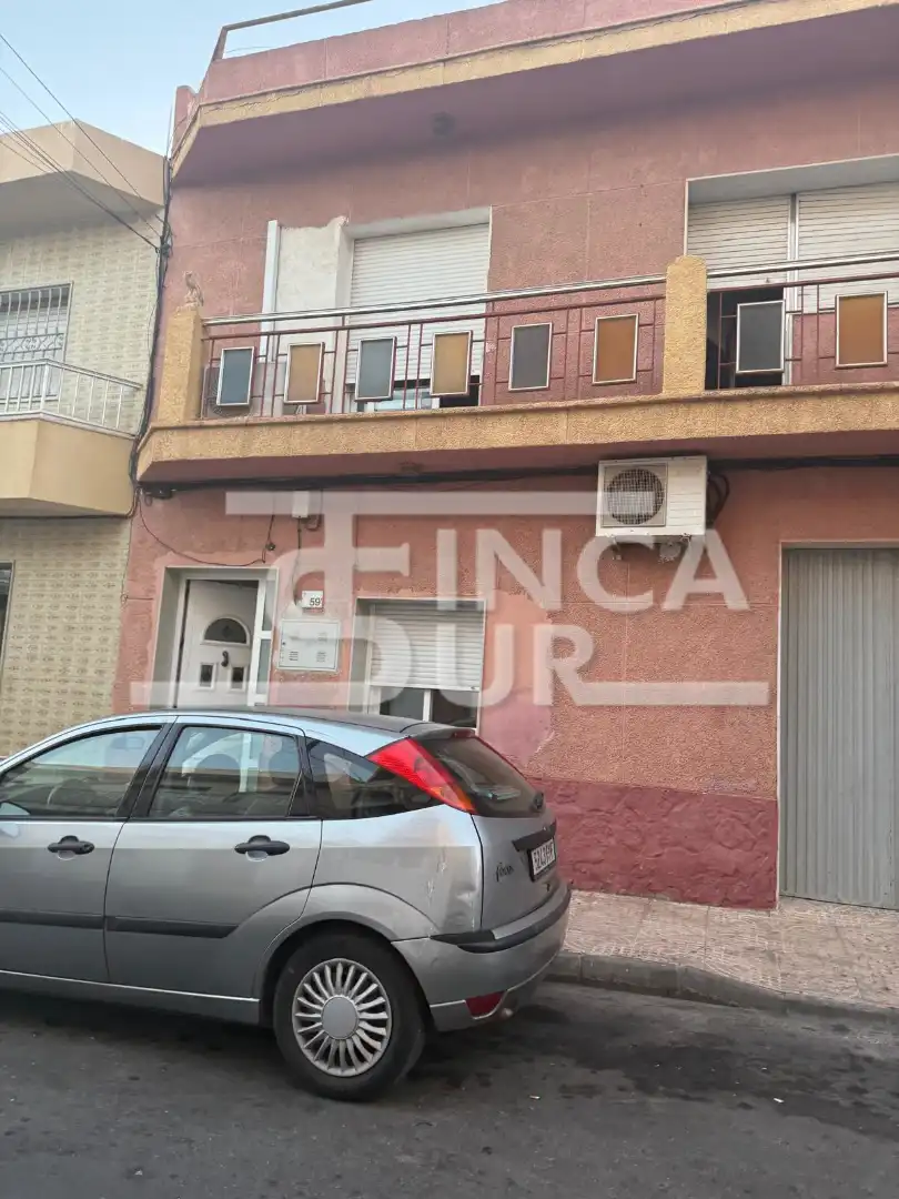 Adosado en venta en Calle Cervantes 59, imagen 2
