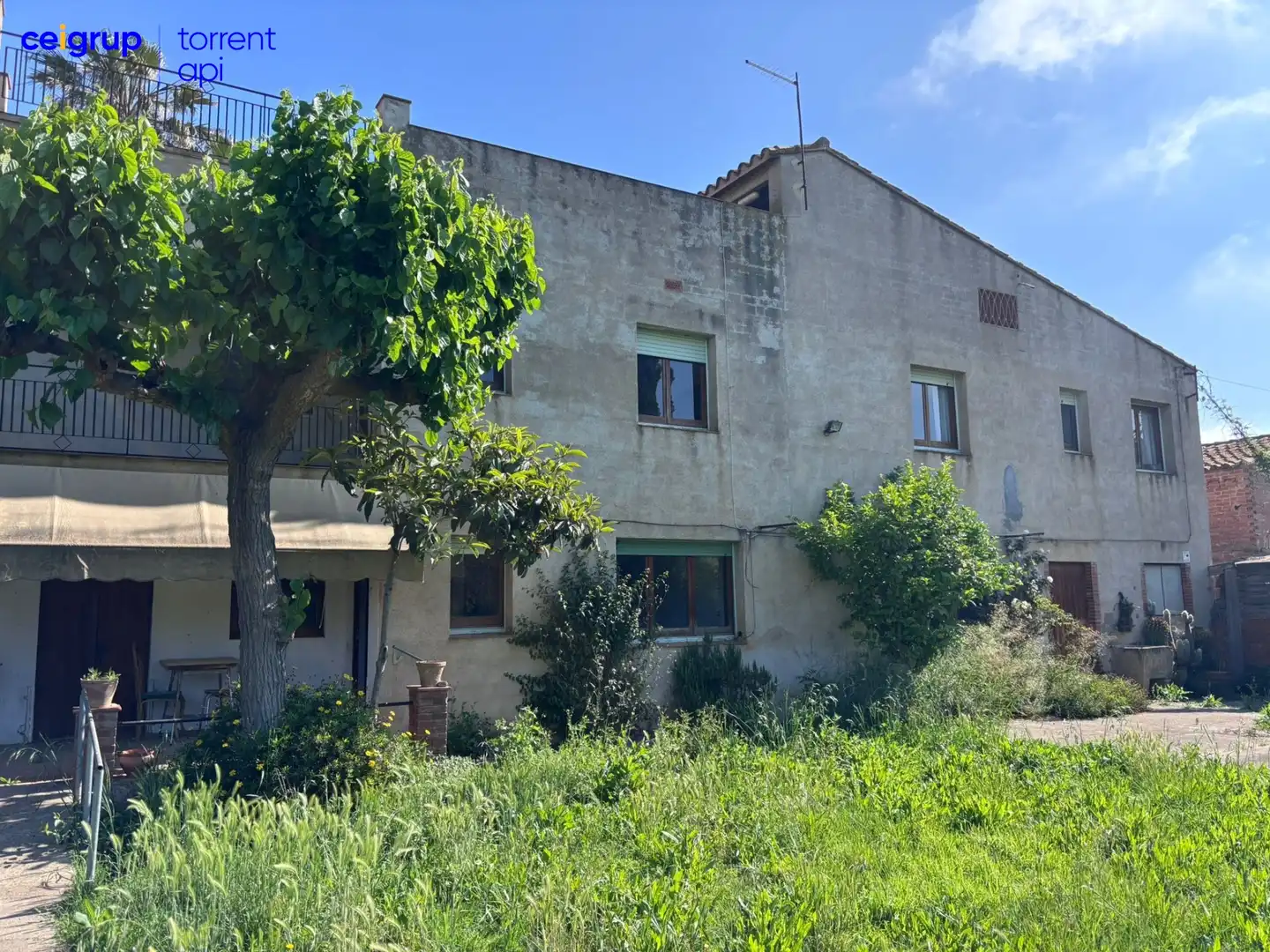 Vista exterior de Casa o xalet en venda en Serra de Daró amb Calefacció, Terrassa i Balcó