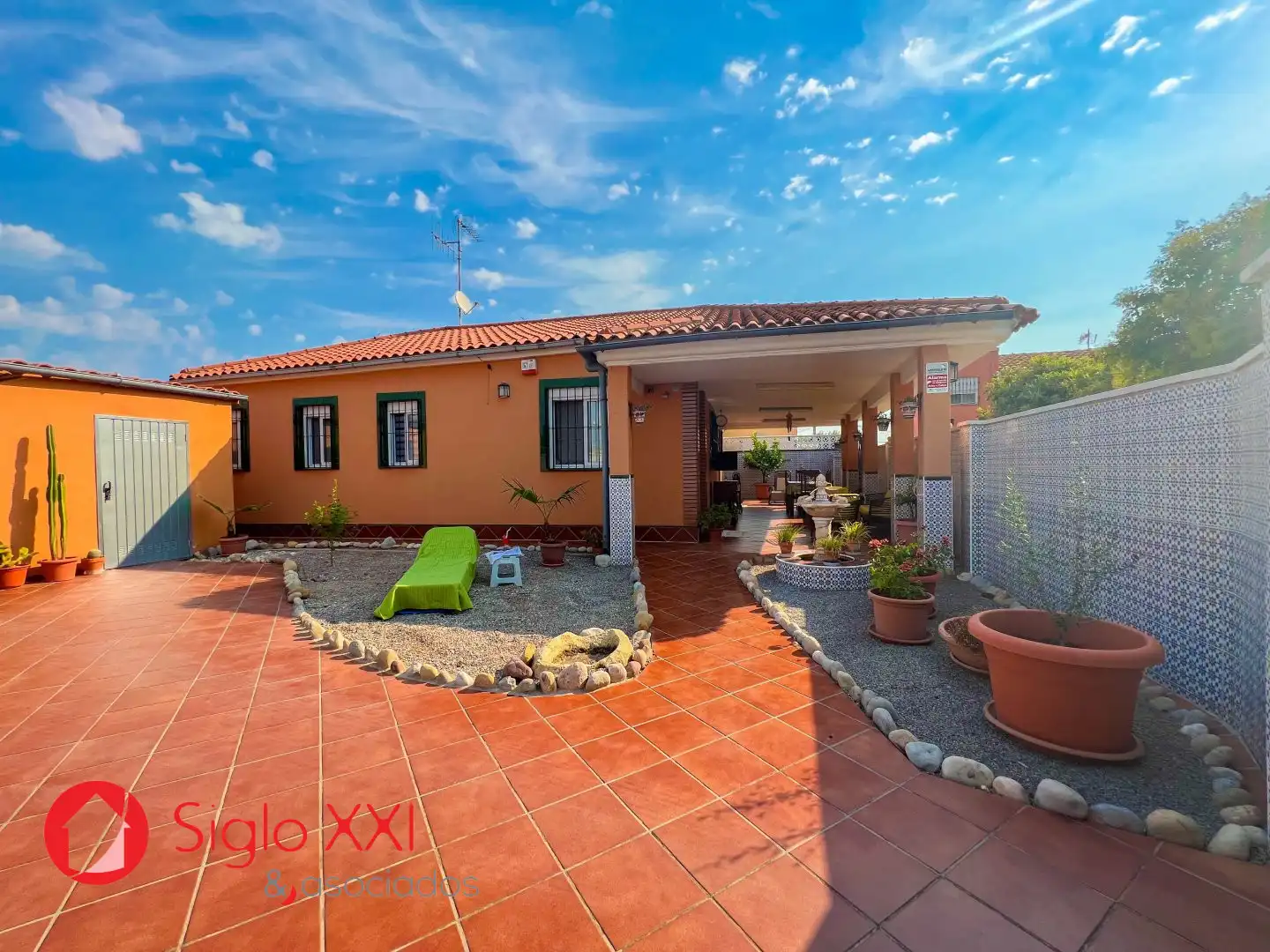 Vista exterior de Casa o chalet en venta en Vila-real con Aire acondicionado, Calefacción y Jardín privado