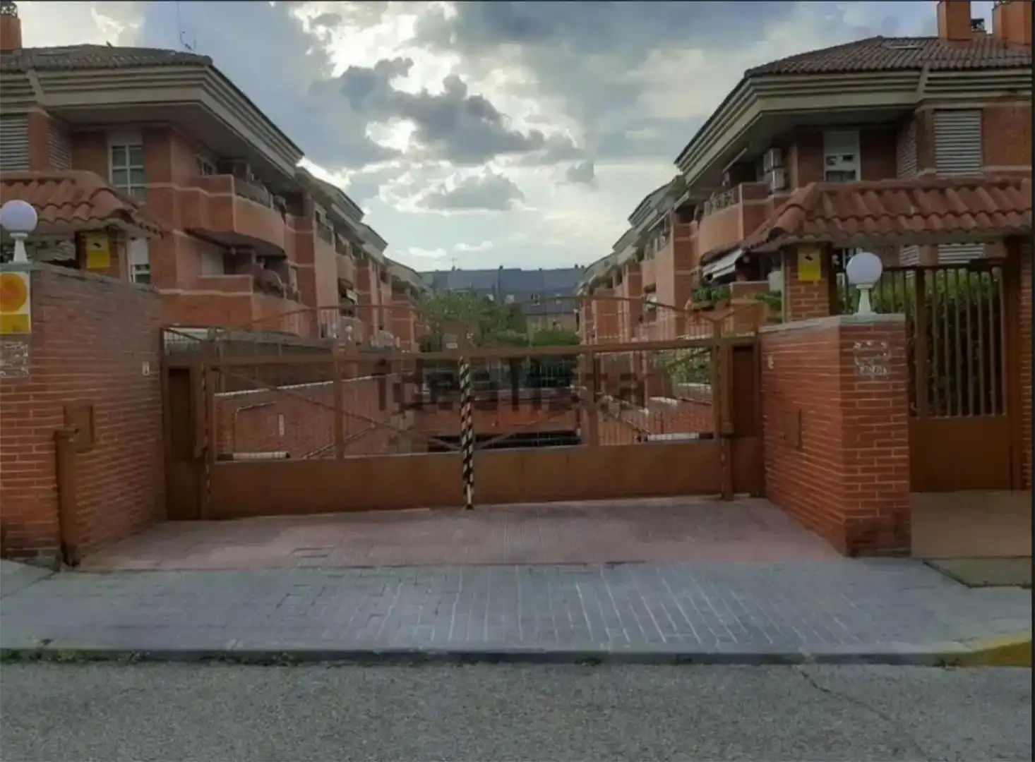 Parkplatz von Garage zur Miete in Las Rozas de Madrid