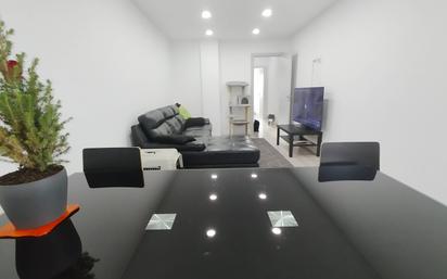 Flat for sale in  Valencia Capital  with Air Conditioner, Heating and Balcony