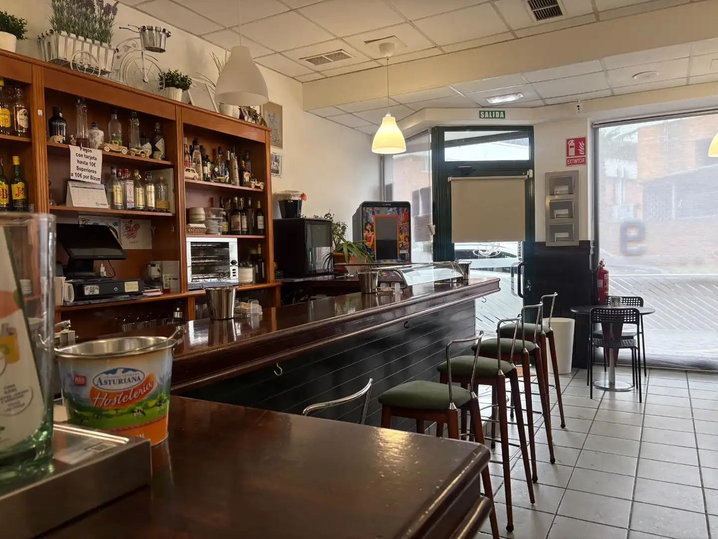 Geschaftsraum zur Miete in Oviedo  mit Möbliert