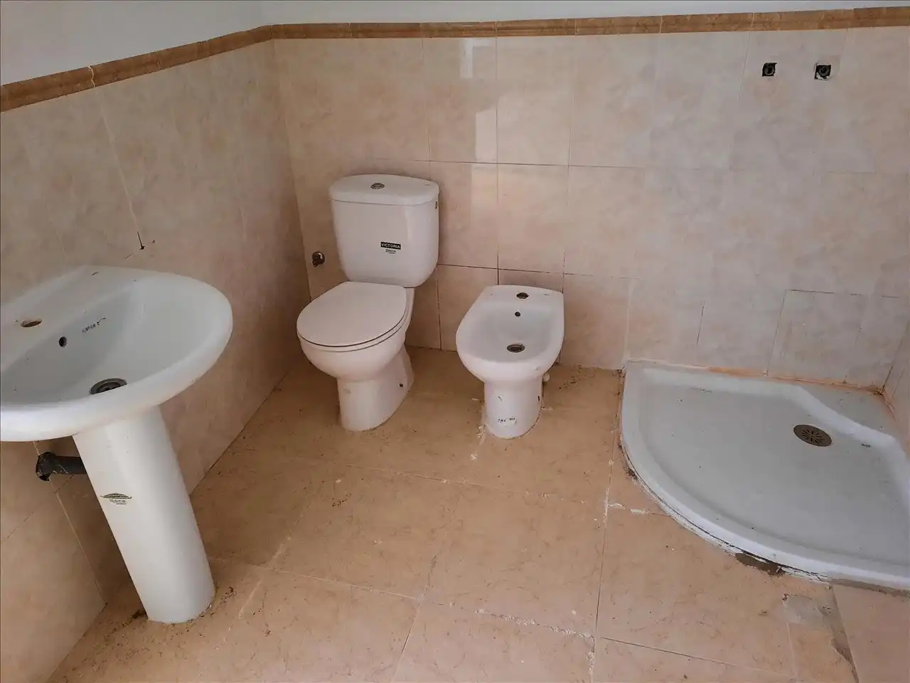 Bathroom of Houses for sale in Ceclavín