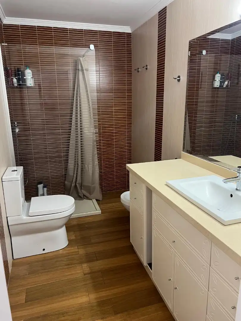 Baño de Casa adosada en venta en Melilla con Aire acondicionado, Jardín privado y Terraza
