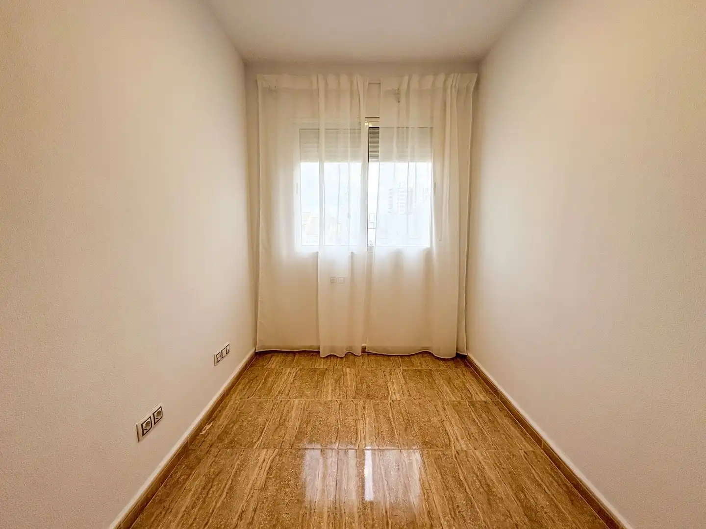 Wohnung zur Miete in Avenida Gran Vía, Centro