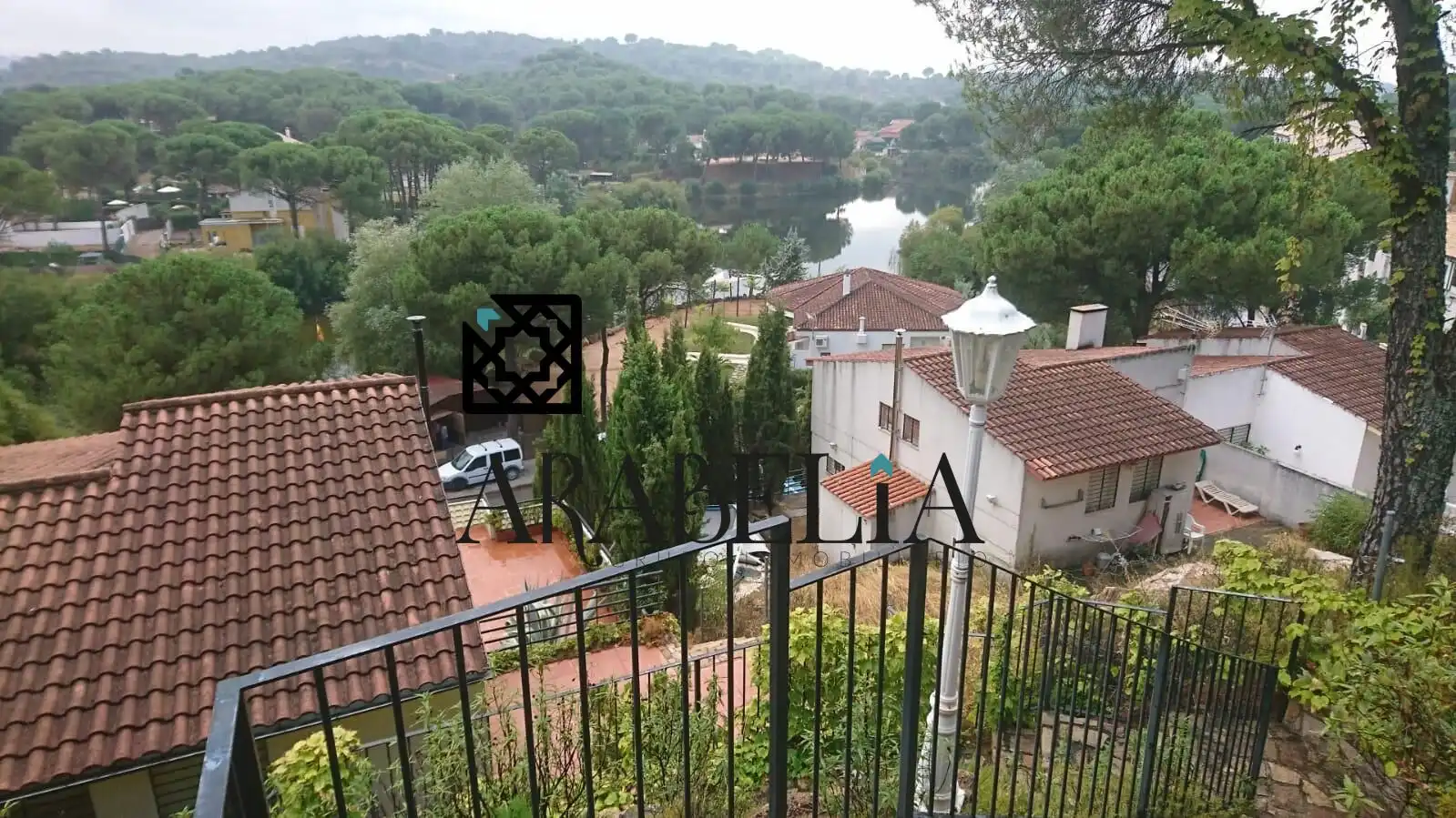 Abitazione con terrazza in vendita a Periurbano Oeste - Sierra