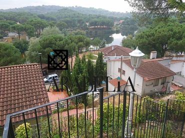Maison jumelée avec balcon à vendre à Periurbano Oeste - Sierra