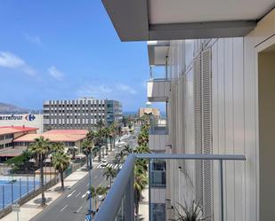 Exterior view of Flat to rent in Las Palmas de Gran Canaria  with Air Conditioner, Terrace and Balcony