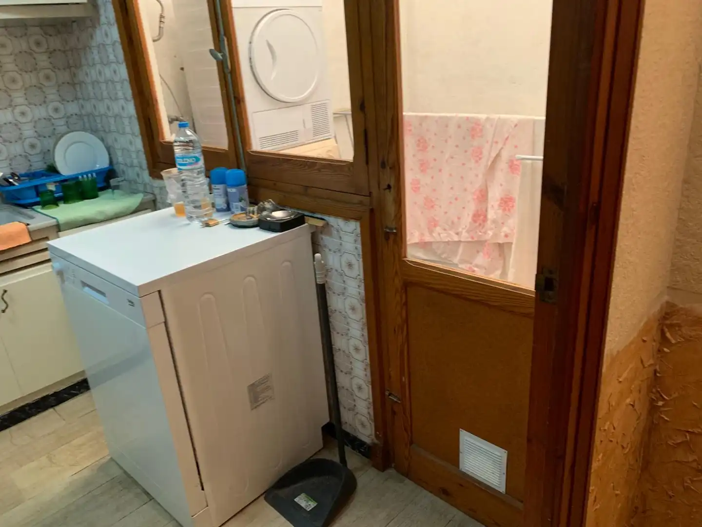 Baño de Piso en venta en Petrer con Aire acondicionado, Terraza y Amueblado
