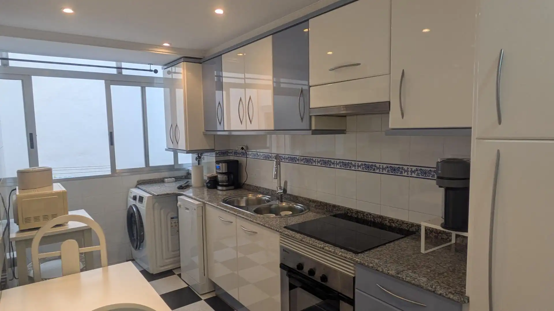 Kitchen of Flat for rent in Valencia  with Air Conditioner