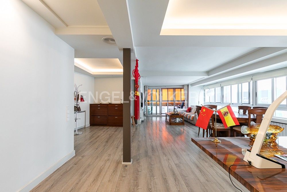 Apartment for sale in  Valencia Capital  with Air Conditioner, Heating and Parquet flooring