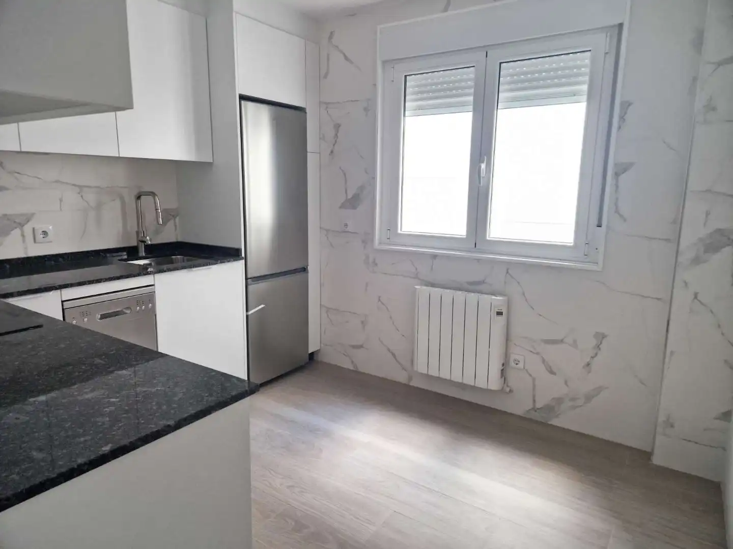 Cocina de Piso en venta en Negreira con Calefacción