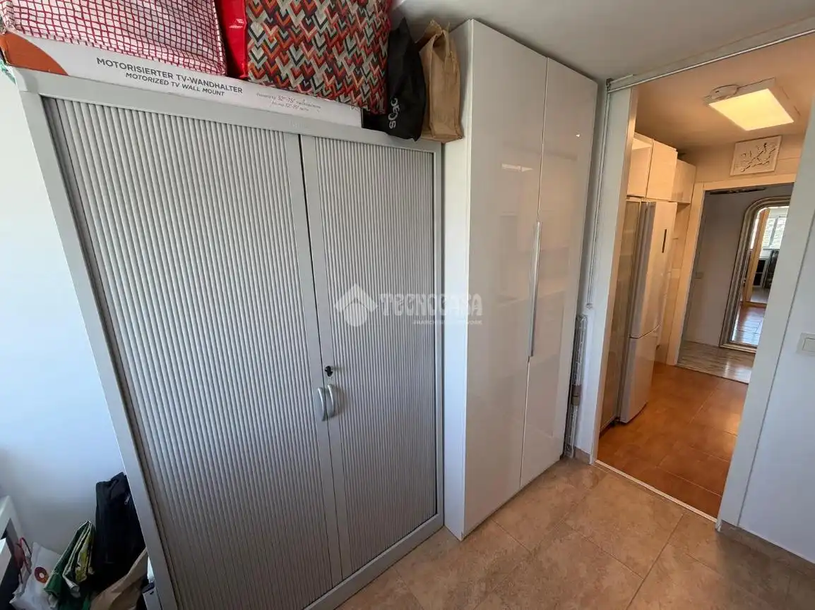 Habitación de Piso en venta en Jaén