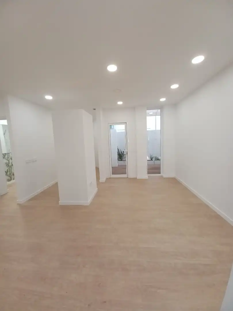 Wohnung zum Verkauf in Sevilla mit Klimaanlage