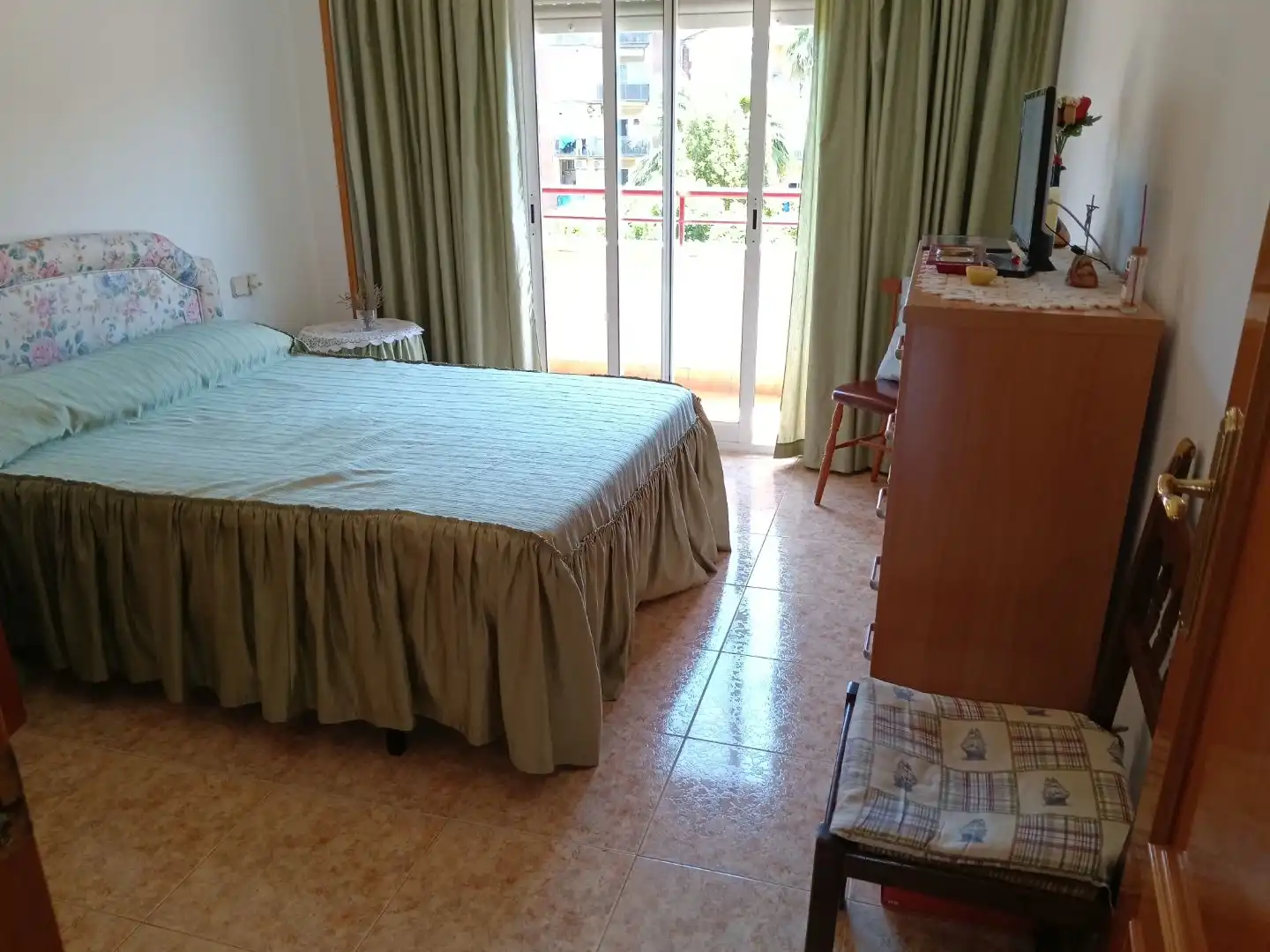 Piso con piscina en venta en Avda Puerto Rico 19, imagen 4