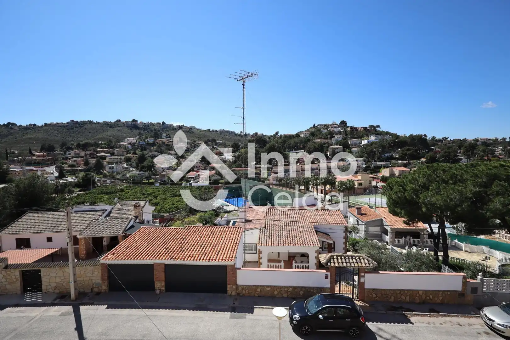 Vista exterior de Casa o chalet en venta en Chiva con Aire acondicionado, Calefacción y Jardín privado