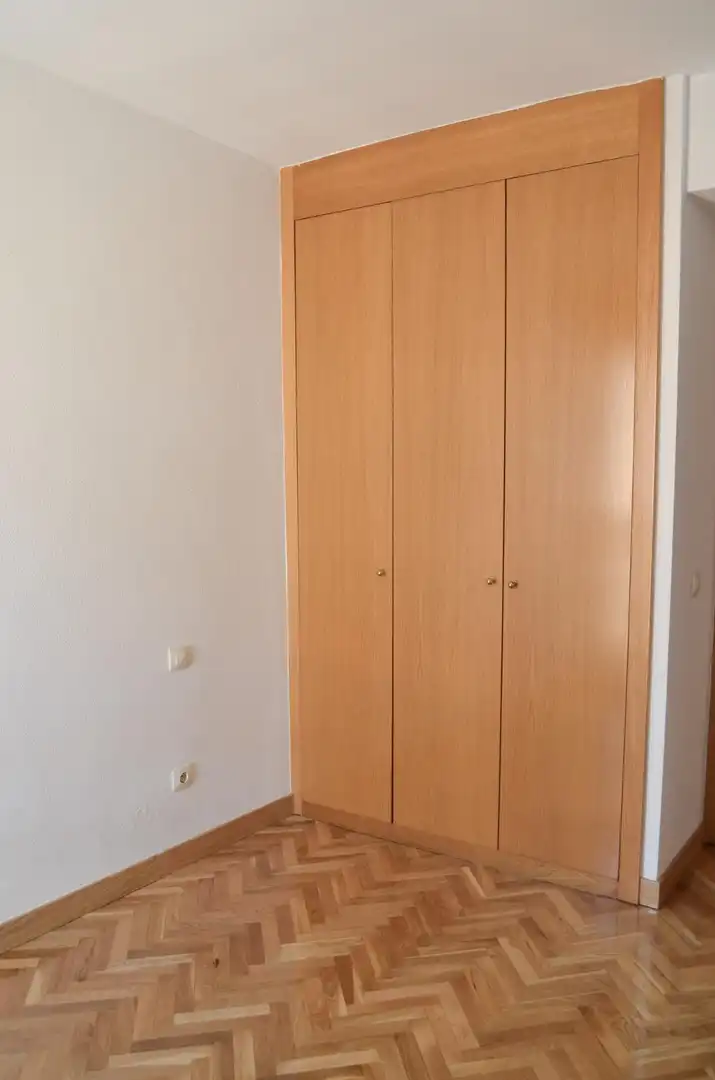Wohnungen zur Miete in Calle de Pirra, 16, Rejas