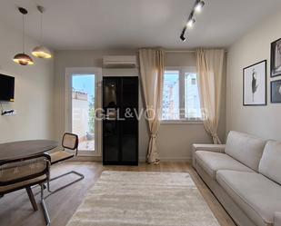 Living room of Apartment to rent in  Barcelona Capital  with Air Conditioner, Heating and Parquet flooring