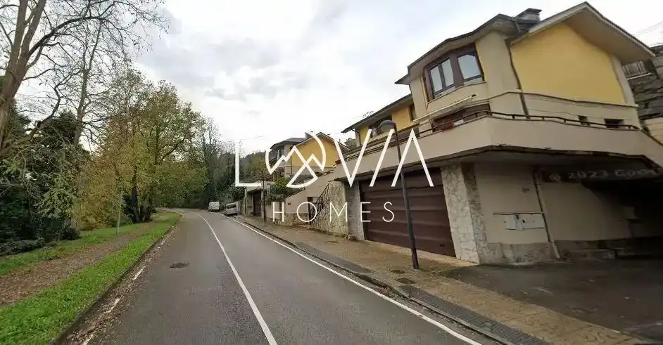 Vista exterior de Piso en venta en Torrelavega 