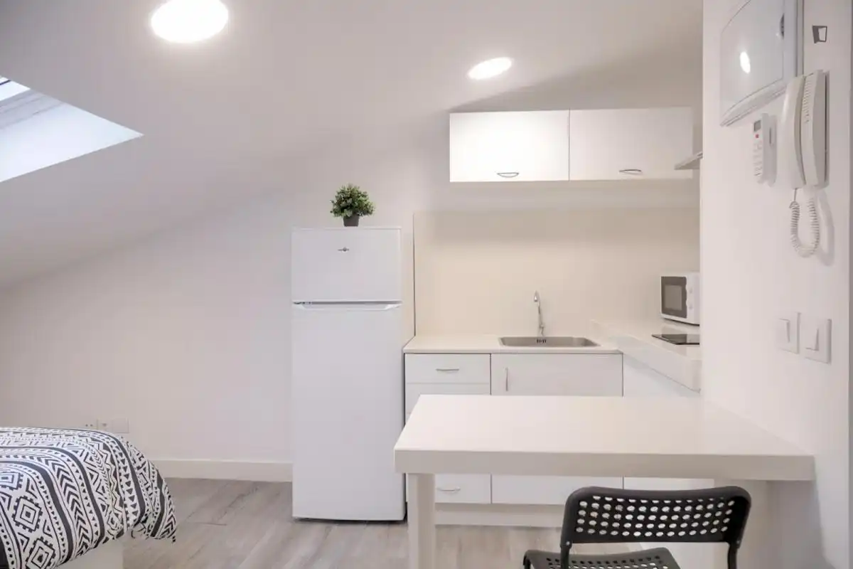 Study for rent in Opañel