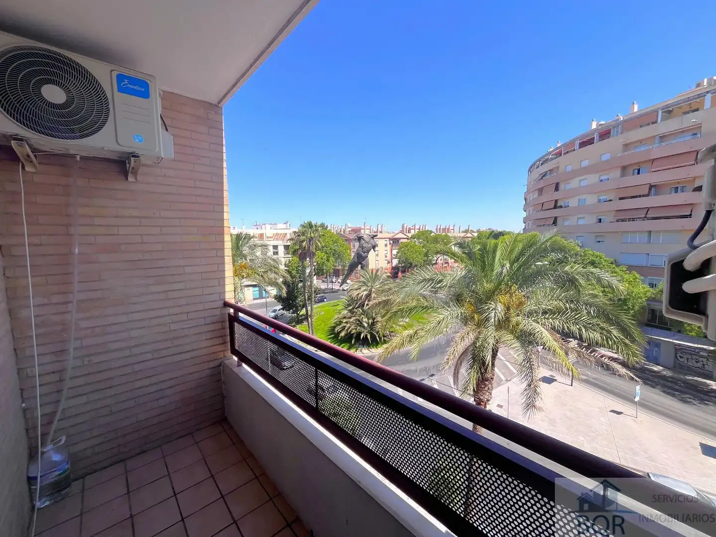 Vista exterior de Piso de alquiler en Jerez de la Frontera con Aire acondicionado, Terraza y Amueblado