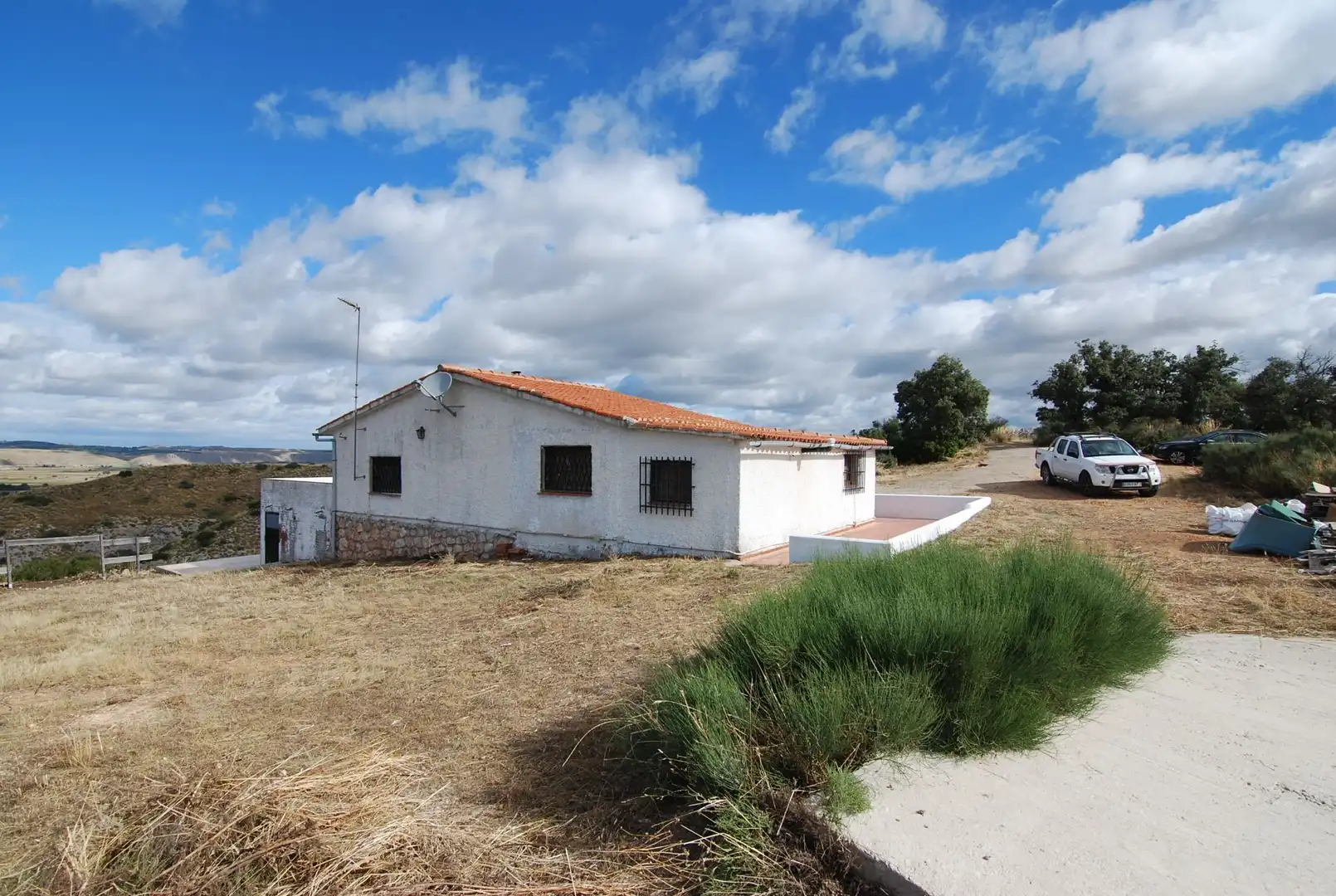 Außenansicht von Country house zum Verkauf in San Martín de la Vega mit Heizung