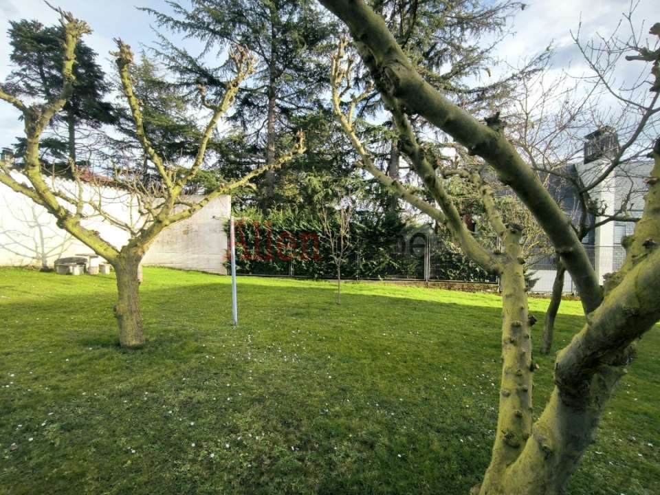 Garden of House or chalet for sale in Oviedo   with Heating and Storage room