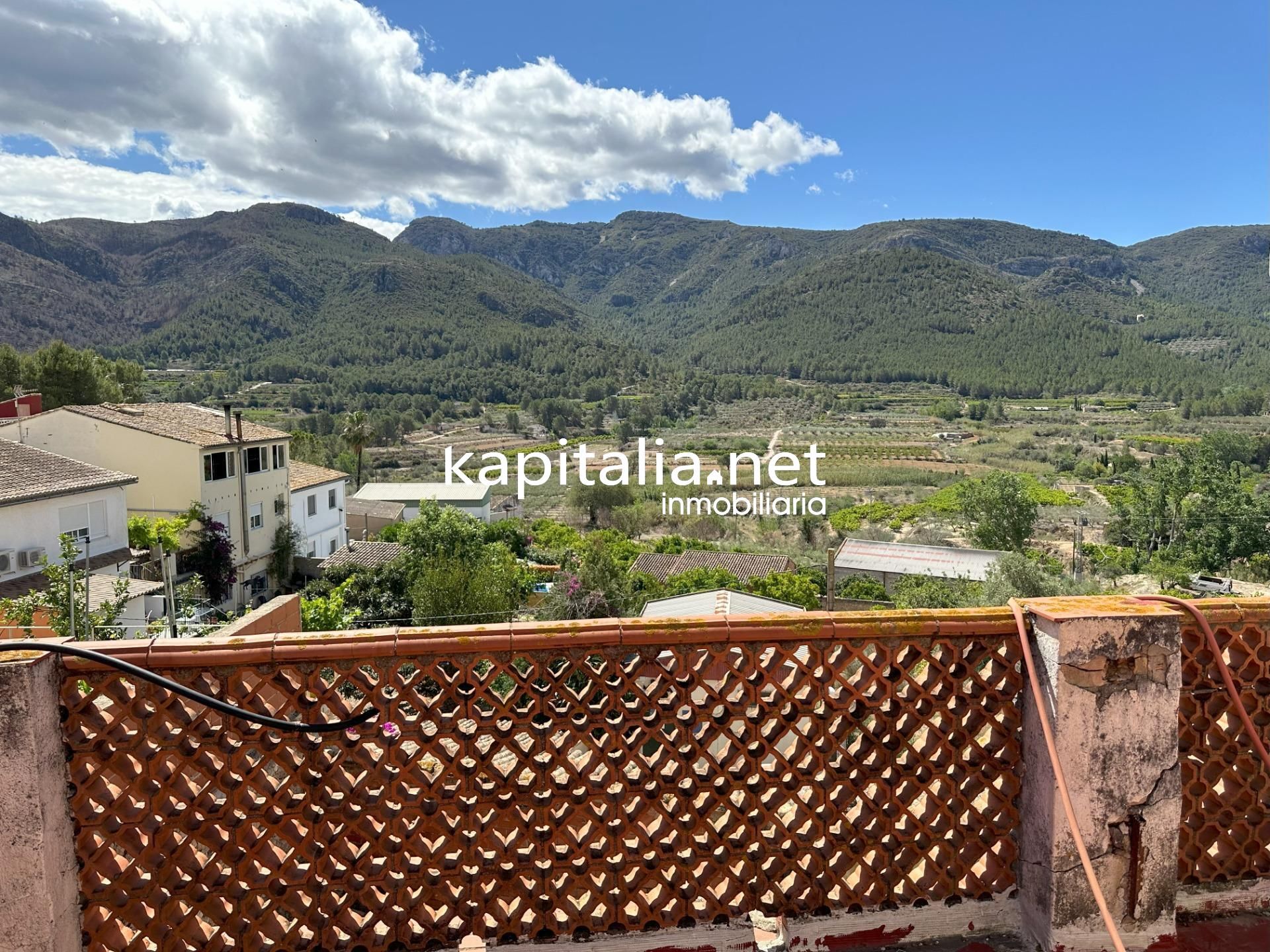 Jardí de Edifici en venda en Montitxelvo / Montichelvo