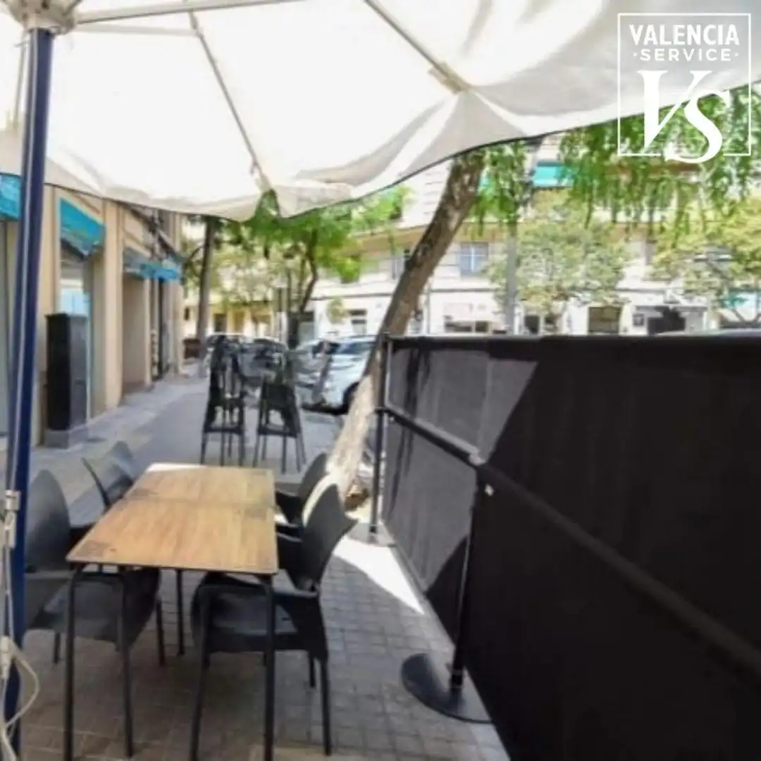 Terraza de Local en traspaso en Valencia