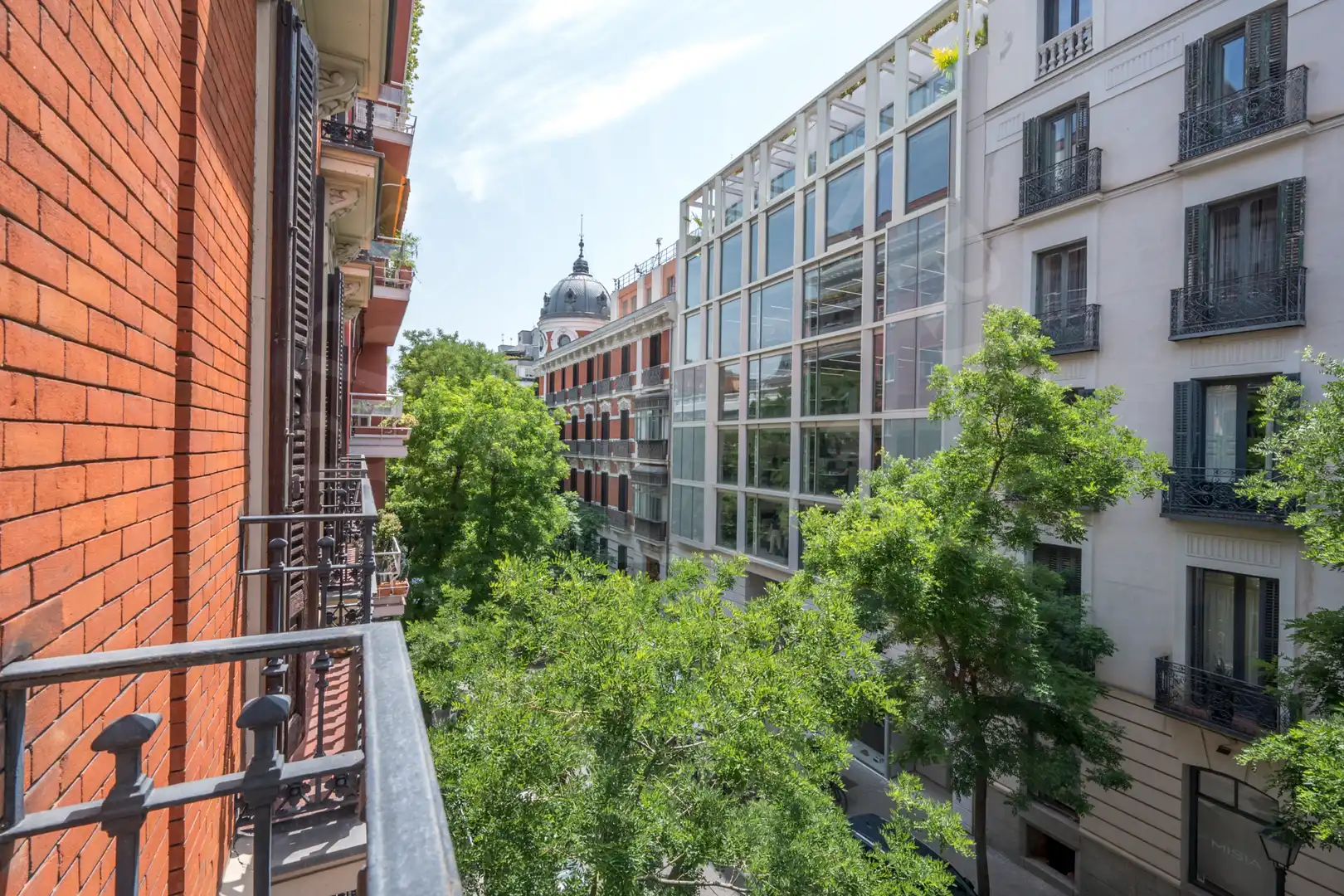Piso de alquiler en Almagro
