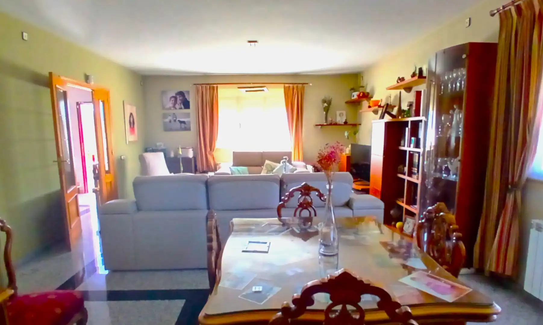 Sala d'estar de Casa o xalet en venda en Guadarrama amb Aire condicionat, Calefacció i Jardí privat