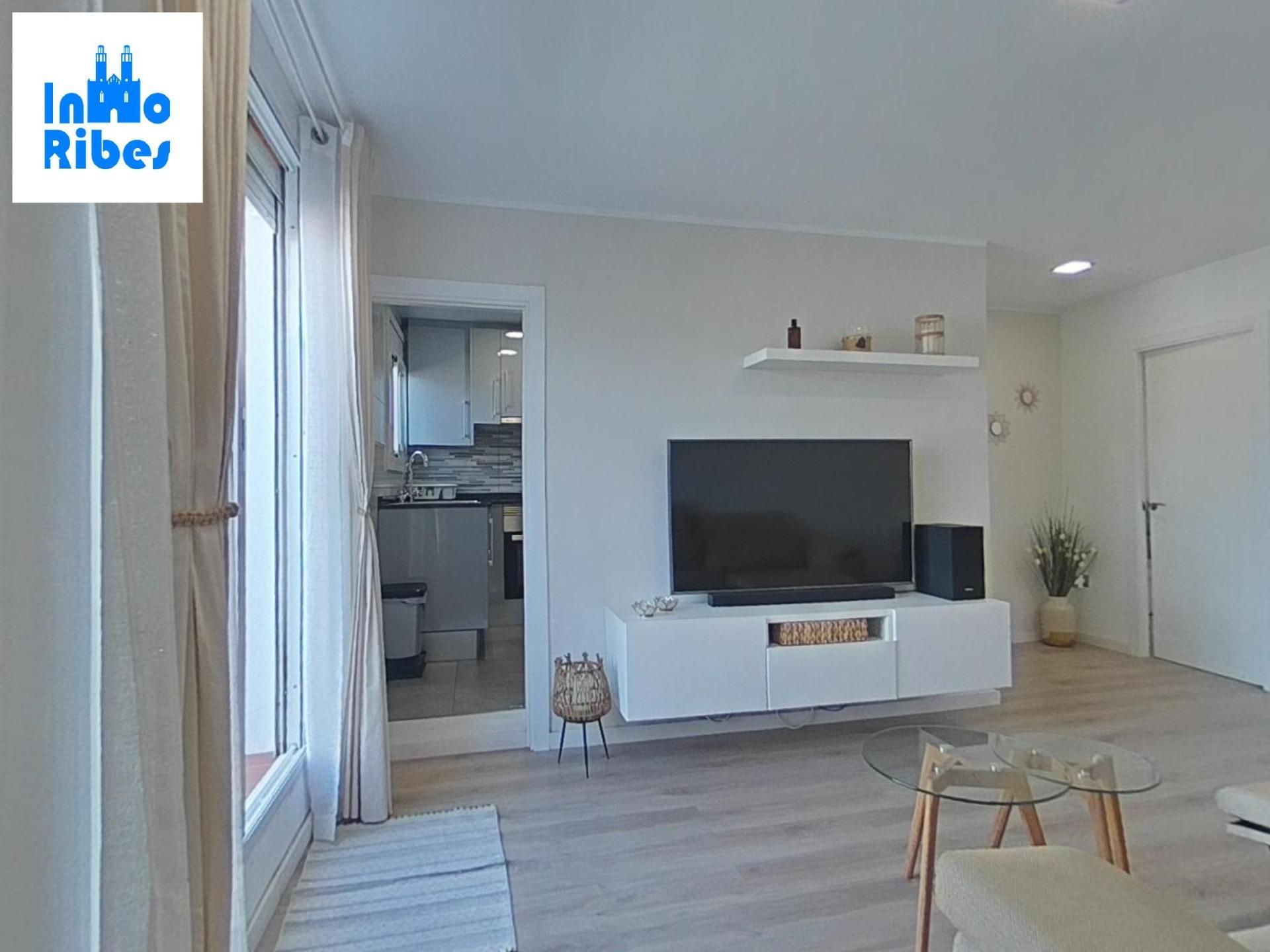 Living room of Flat for sale in Sant Pere de Ribes  with Terrace and Storage room