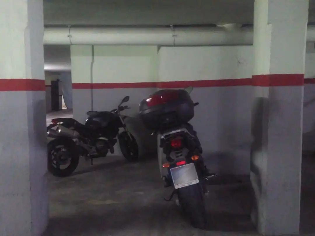 Parking de Garaje de alquiler en Barcelona con Alarma