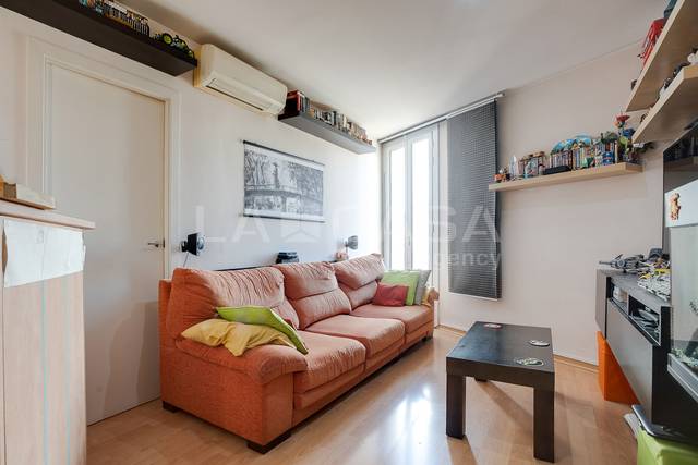 Piso en Venta en El Camp de l'Arpa del Clot