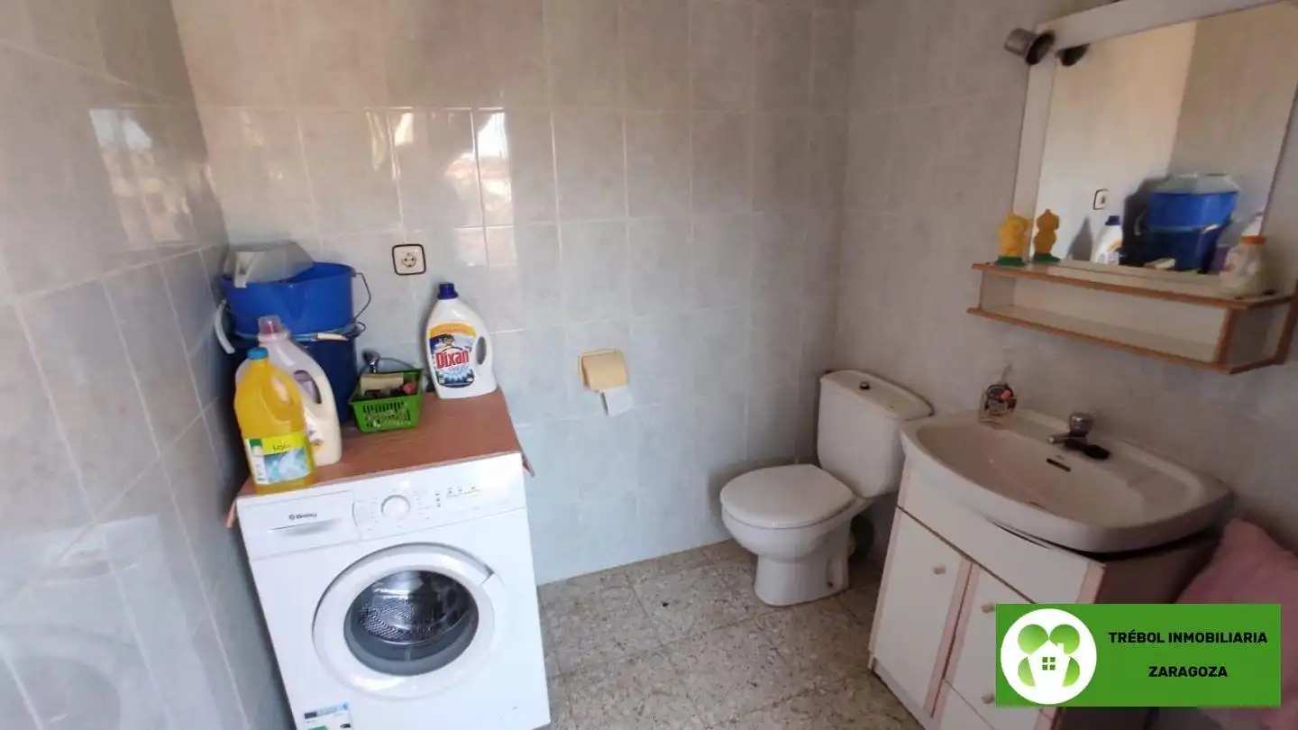 Baño de Casa o chalet en venta en Escatrón con Aire acondicionado, Calefacción y Terraza