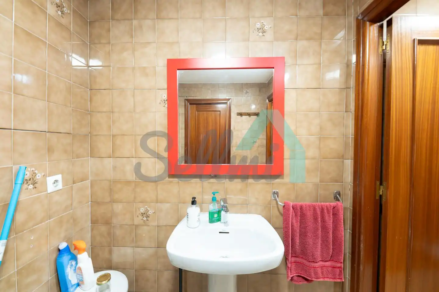 Bathroom of Commercial properties for rent in Oviedo 