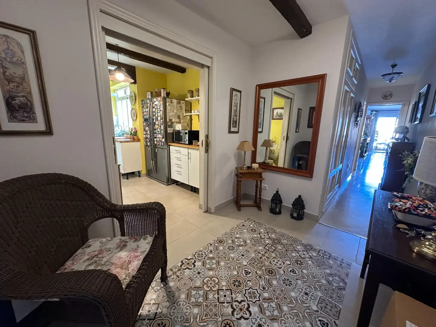 Flat for sale in Marbella  with Air Conditioner, Furnished and Balcony