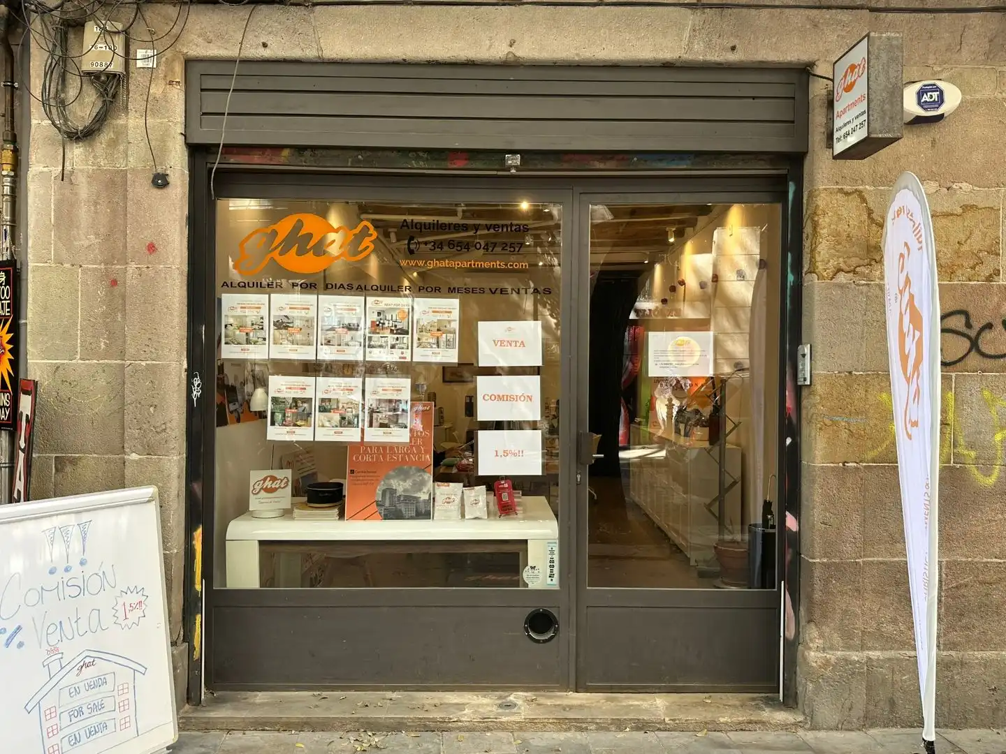 Premises for sale in  Barcelona Capital  with Air Conditioner, Heating and Internet