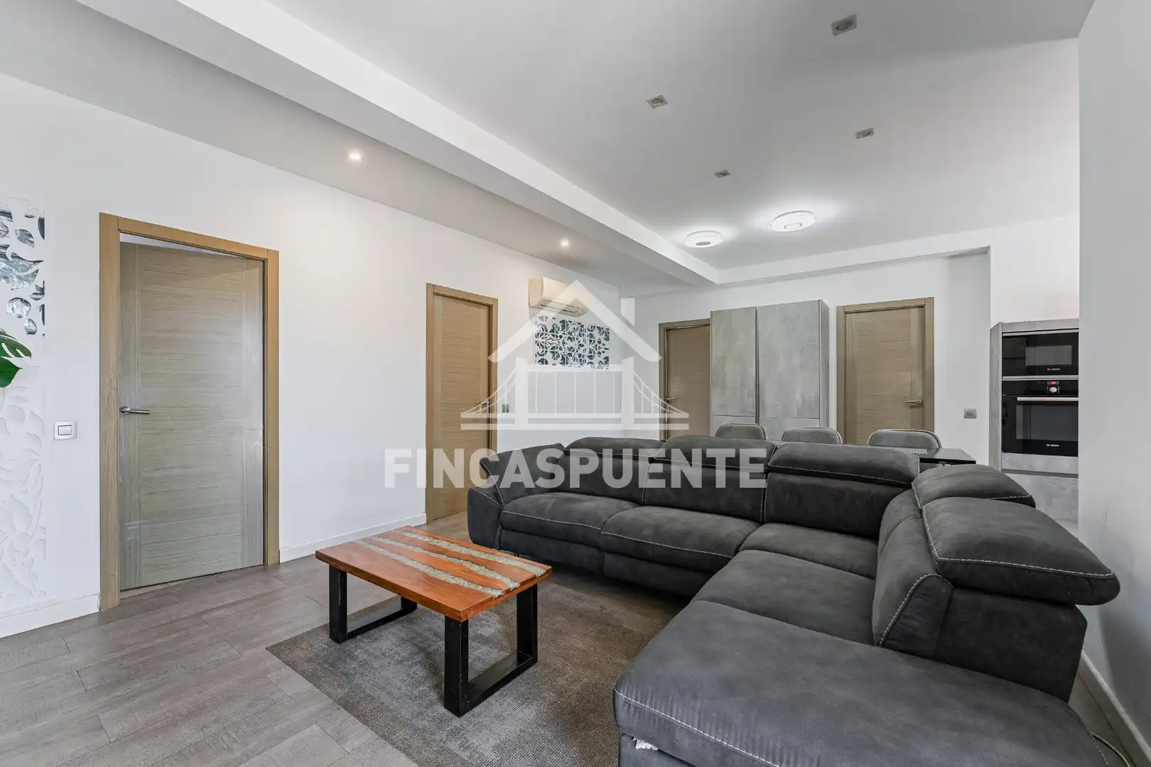 Sala de estar de Casa o chalet en venta en Tiana con Jardín privado, Terraza y Piscina