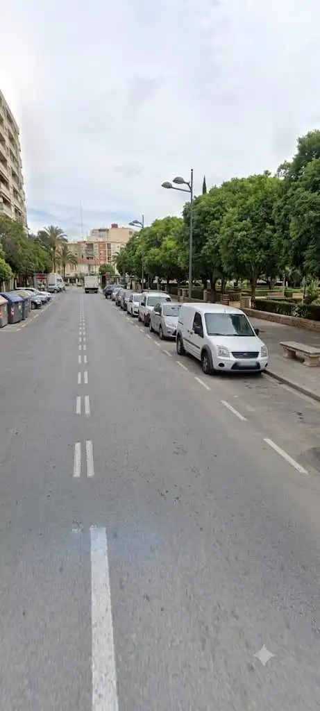Parkplatz von Geschaftsraum zur Miete in Valencia