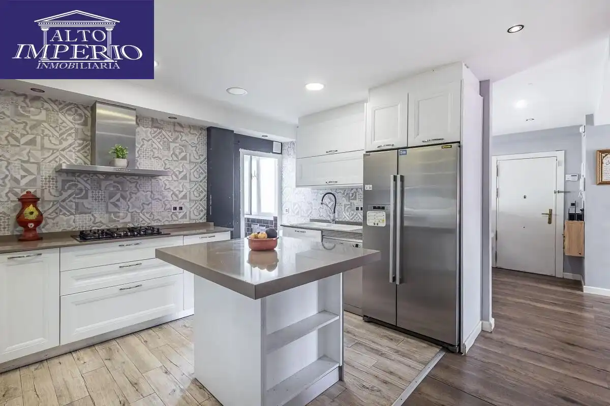 Penthouse mit Aufzug zum Verkauf in Calle SAN ISIDORO 5, imagen 7