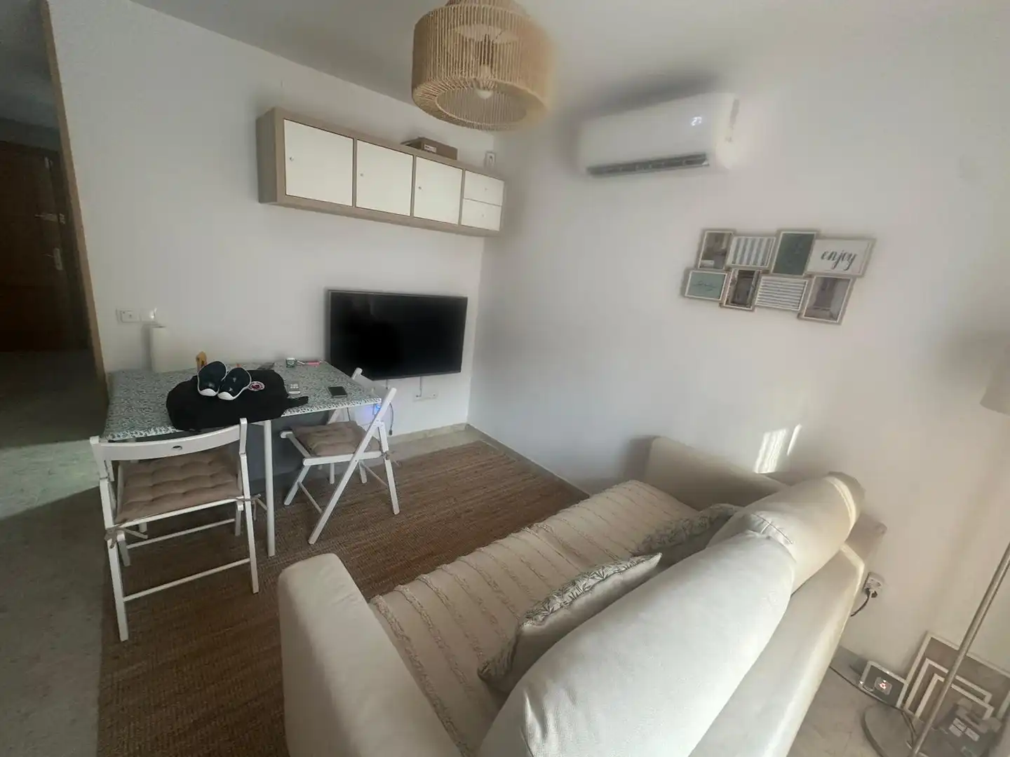 Living room of Flat for rent in Benicarló  with Air Conditioner, Furnished and Balcony