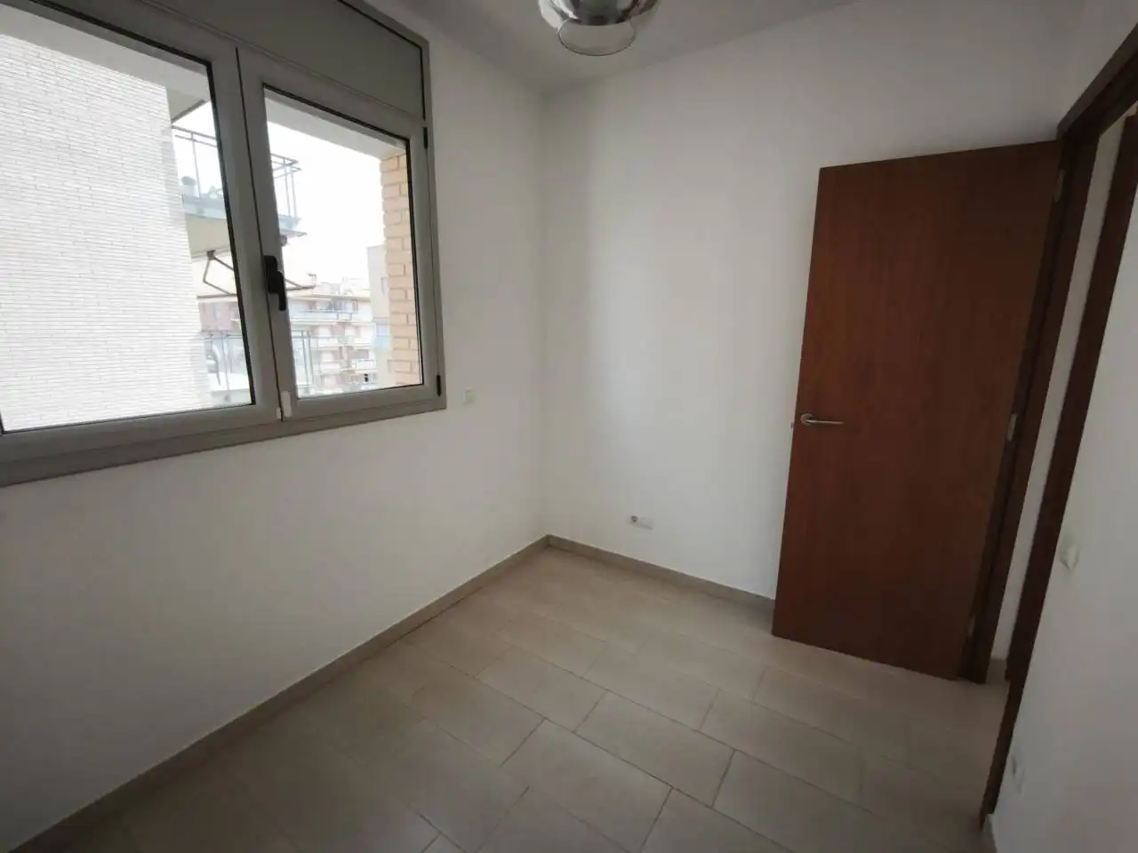 Schlafzimmer von Wohnung zum Verkauf in Calafell mit Klimaanlage, Heizung und Terrasse