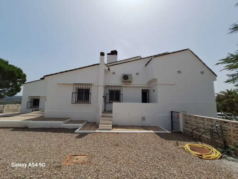 Vista exterior de Piso en venta en Campo de Criptana con Aire acondicionado