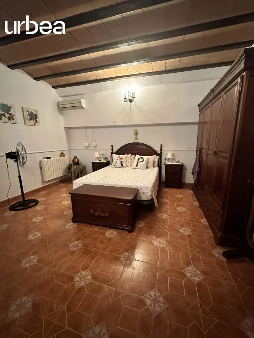 Dormitori de Finca rústica en venda en Pizarra amb Aire condicionat, Calefacció i Jardí privat