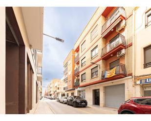 Exterior view of Flat for sale in Xirivella  with Storage room and Balcony