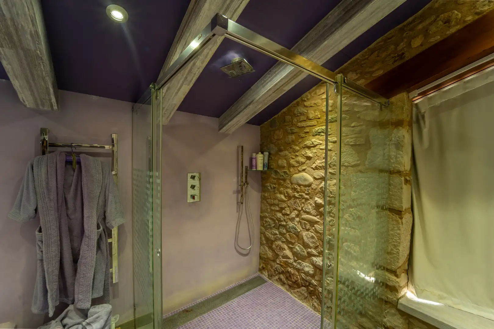 Baño de Finca rústica en venta en Sant Joan de Mollet con Aire acondicionado, Calefacción y Jardín privado